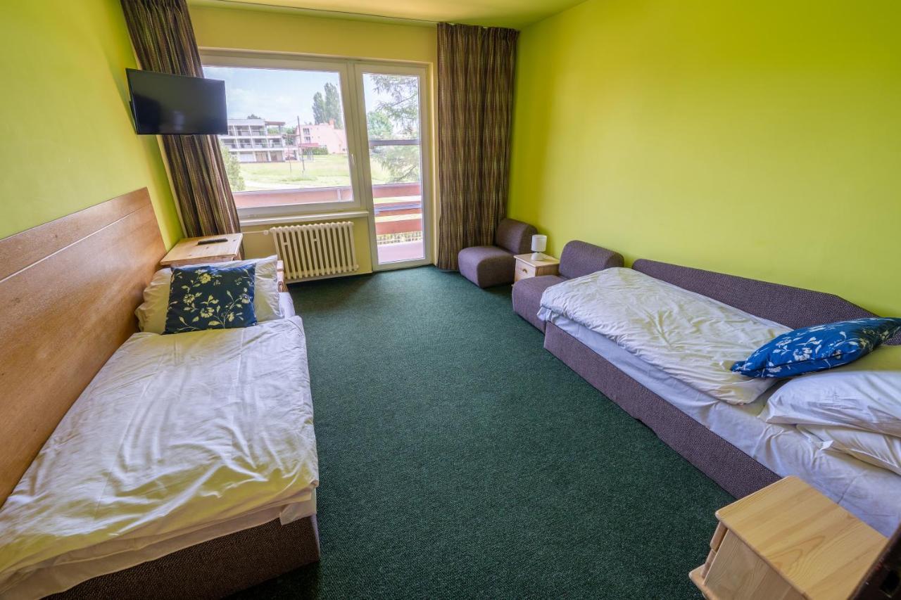 Rekreacne Stredisko Patince - Family Resort Extérieur photo